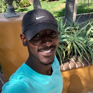 Meet your Posher, Sha-ter